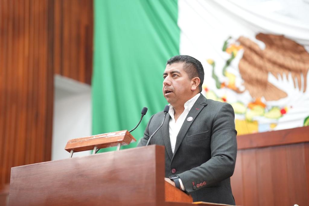 Presenta Jaciel González Herrera iniciativa para adicionar un capítulo al título segundo de la Ley Municipal local